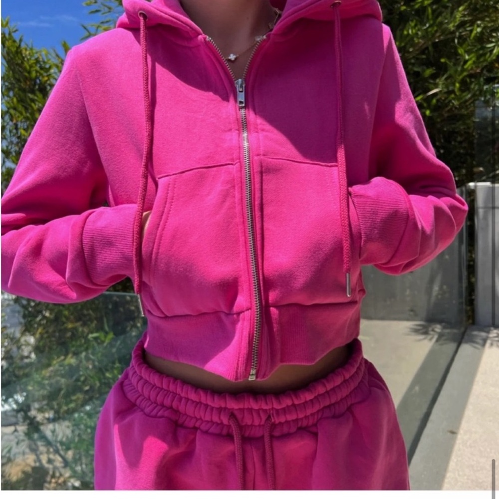 Strawberry Milk Mob - HOT PINK Cropped Zip and Short - Picture 8 of 9